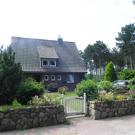 Haus *ueues Aran* Nr. 6 Апартаменты *